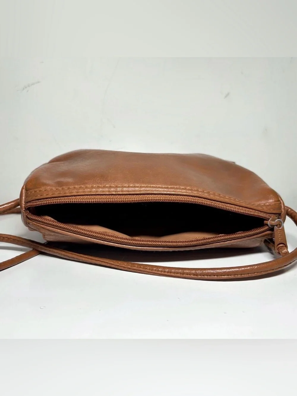 Vintage Copper Creek Brown Leather Crossbody Bag Purse